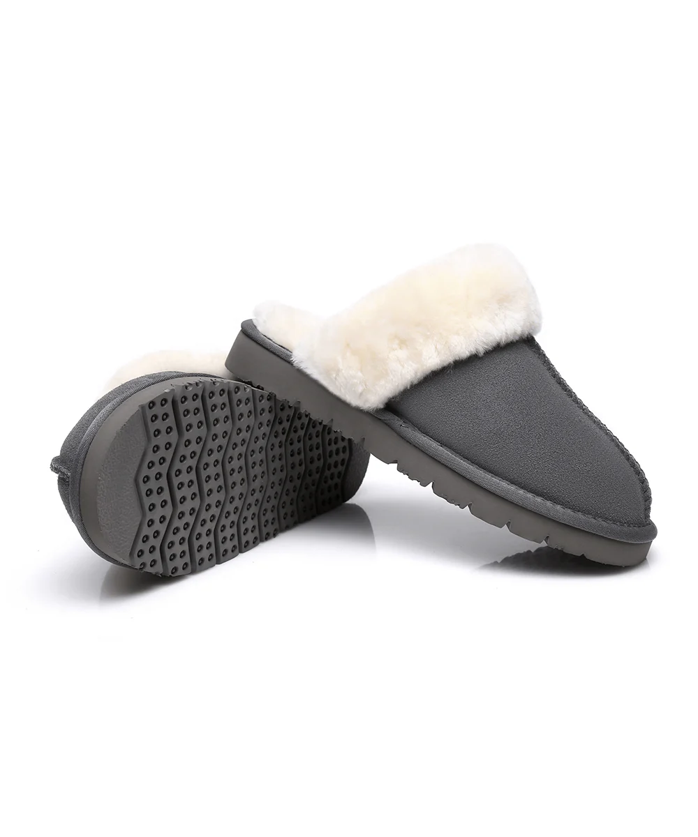Men's UGG Fuzzy Slipper - Image 16