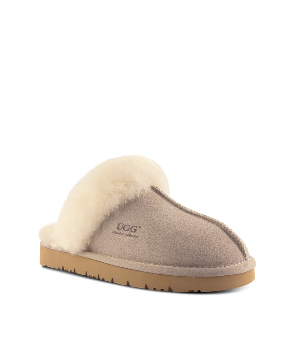 Men's UGG Fuzzy Slipper - Image 9