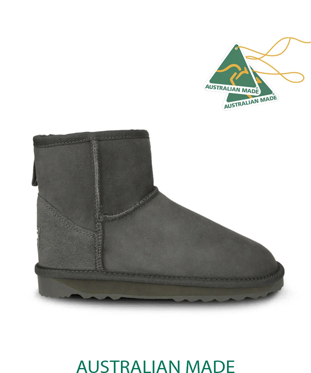 Men's UGG Premium Classic Mini - Image 8
