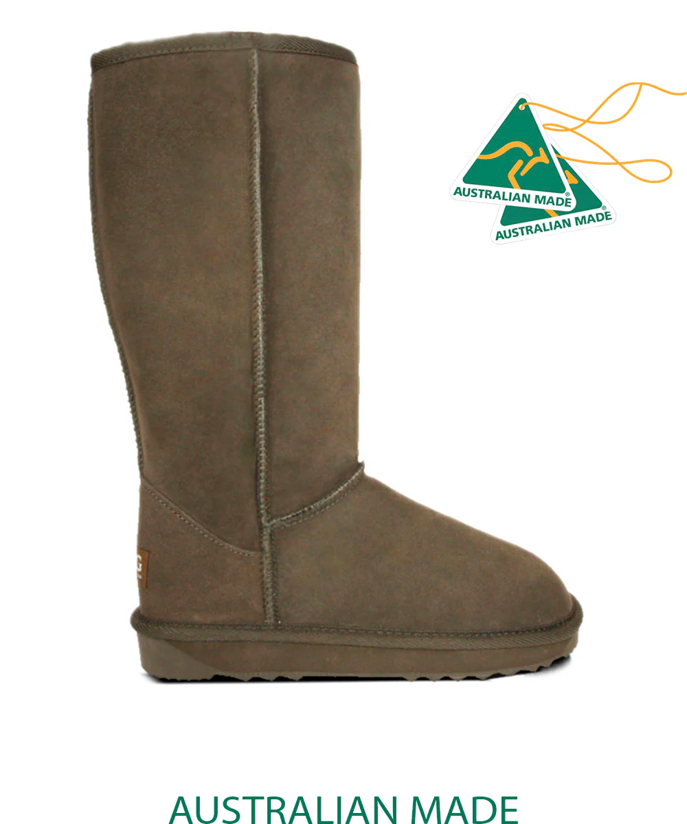 Men's UGG Premium Classic Tall - Image 23