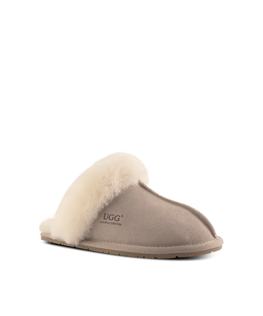 Men's UGG Snuggly Slippers - Image 25