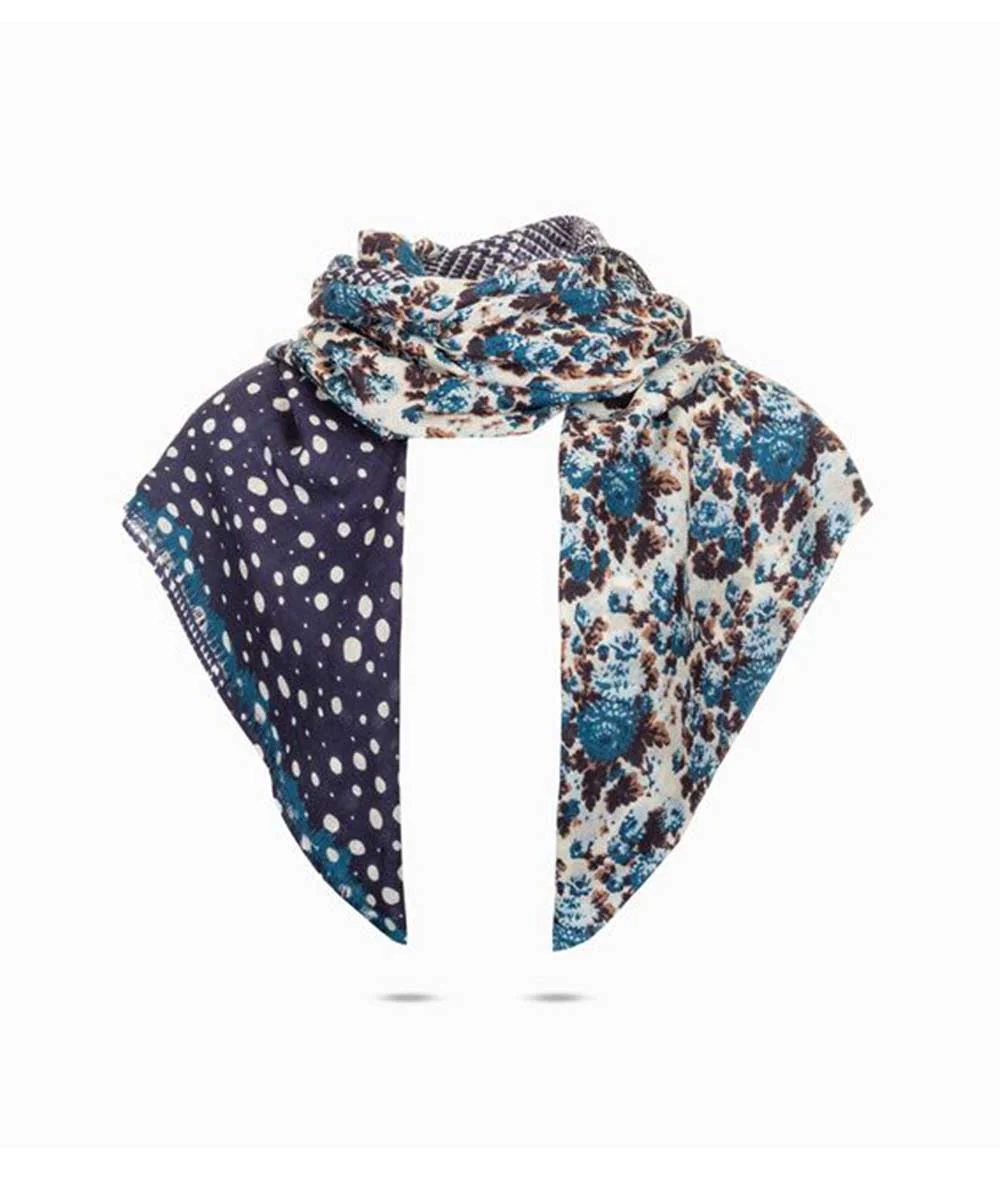 Merino Wool Print UGG Scarf - Image 4