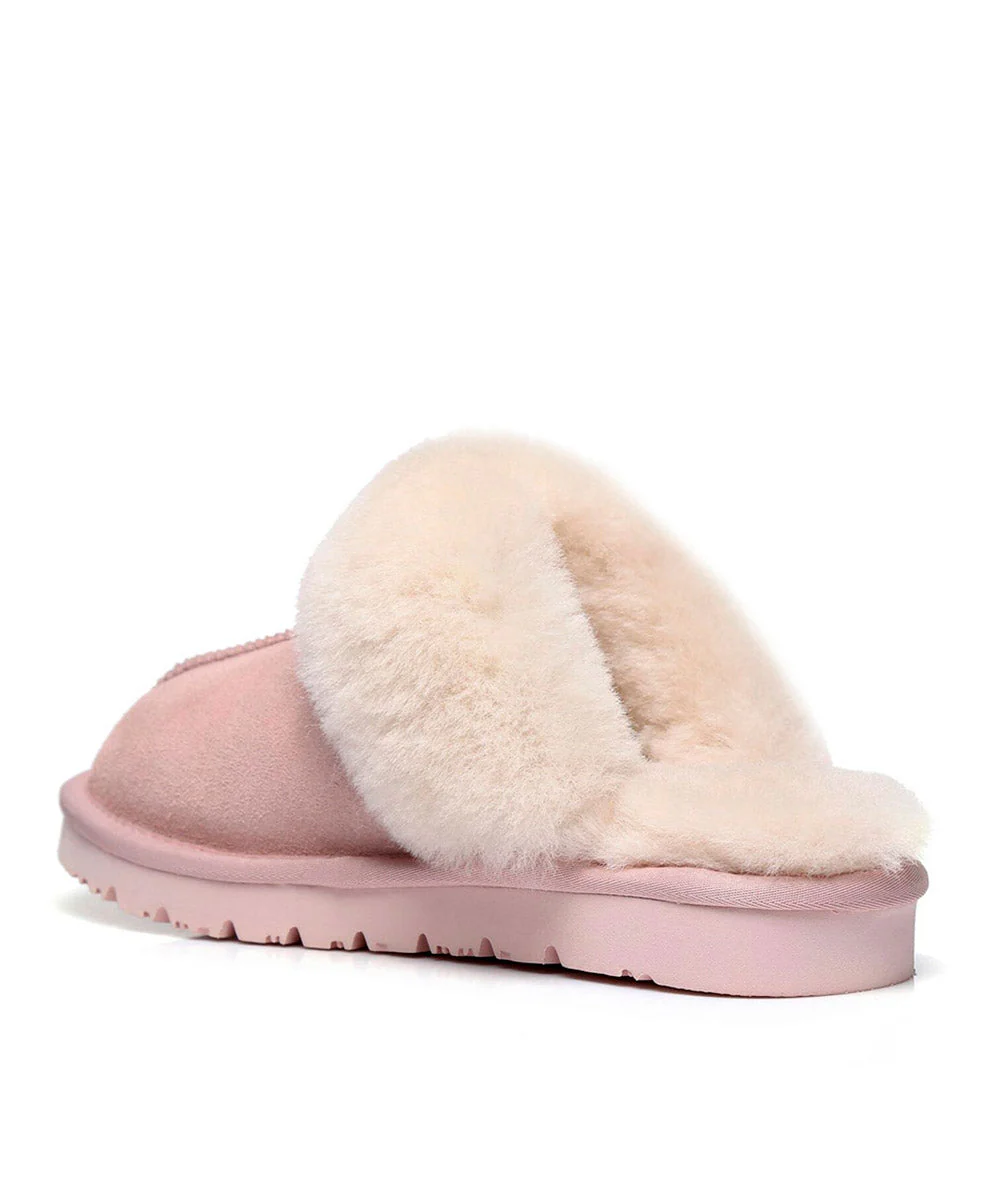 Women's UGG Fuzzy Slipper - Image 17