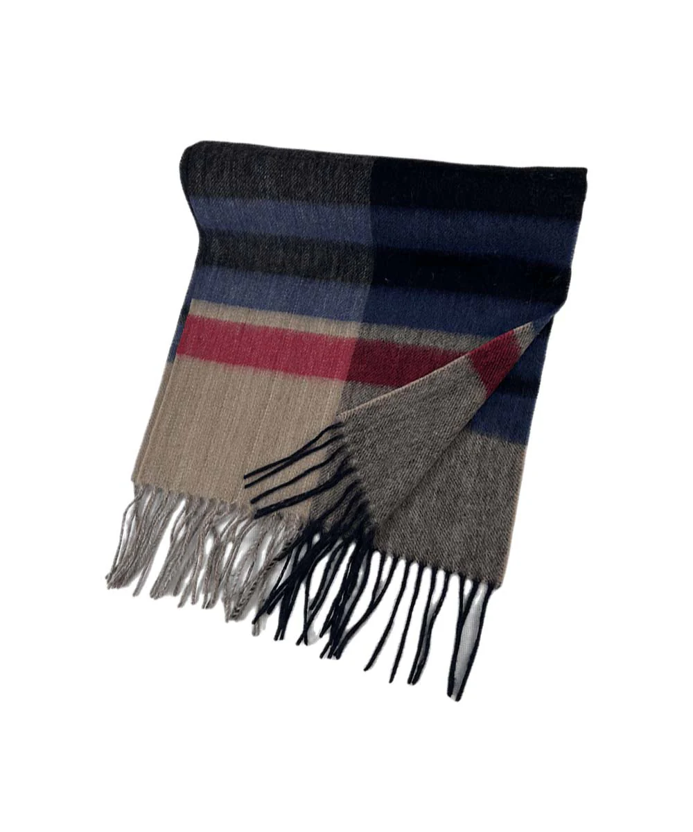 Wool UGG Scarf - Image 16
